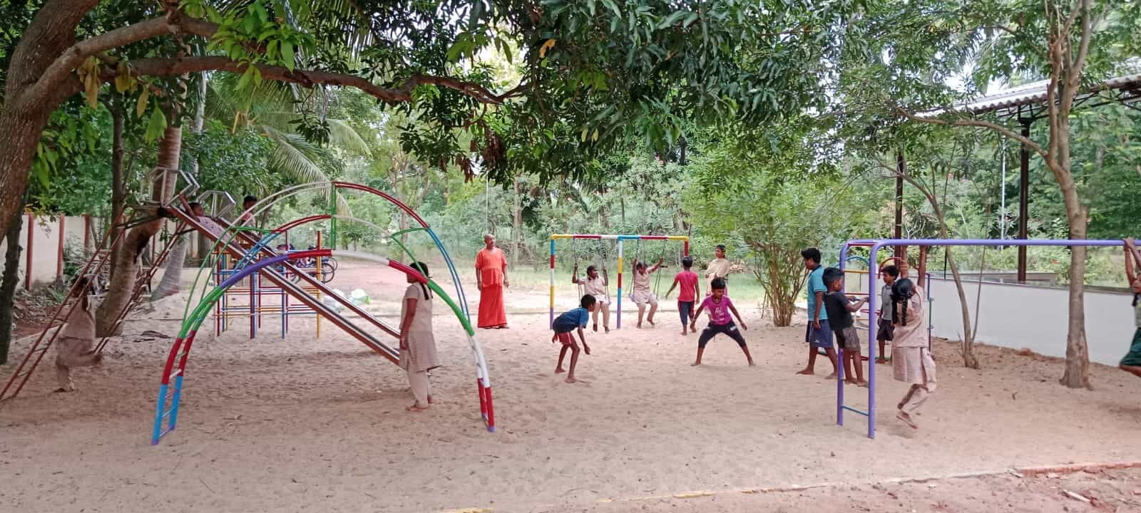 Saplings Planted around 500 at Ramakrishna Math(Village Centre), Thanjavur on 29.05.2022